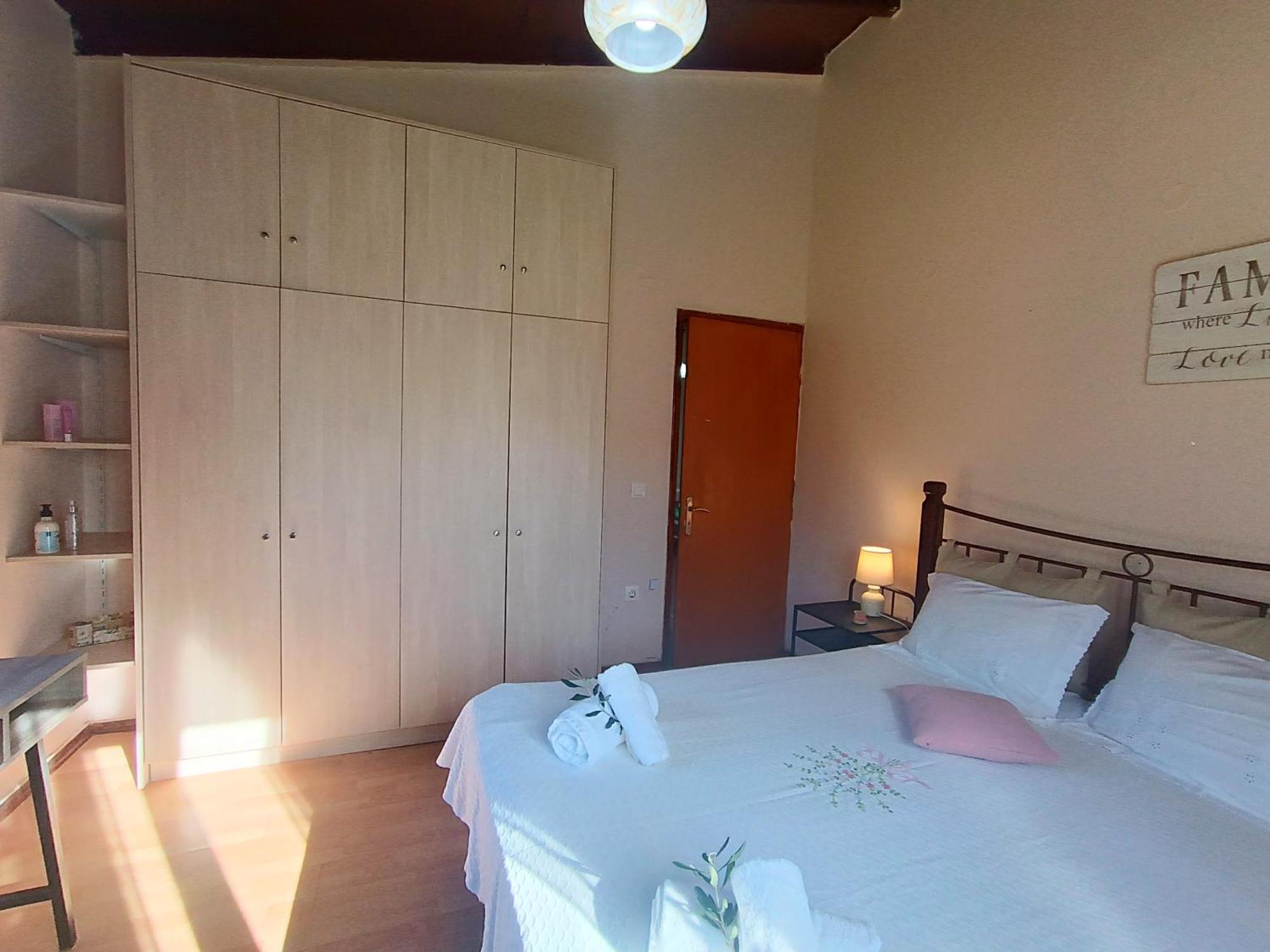 Elia House Villa Peritheia Bagian luar foto