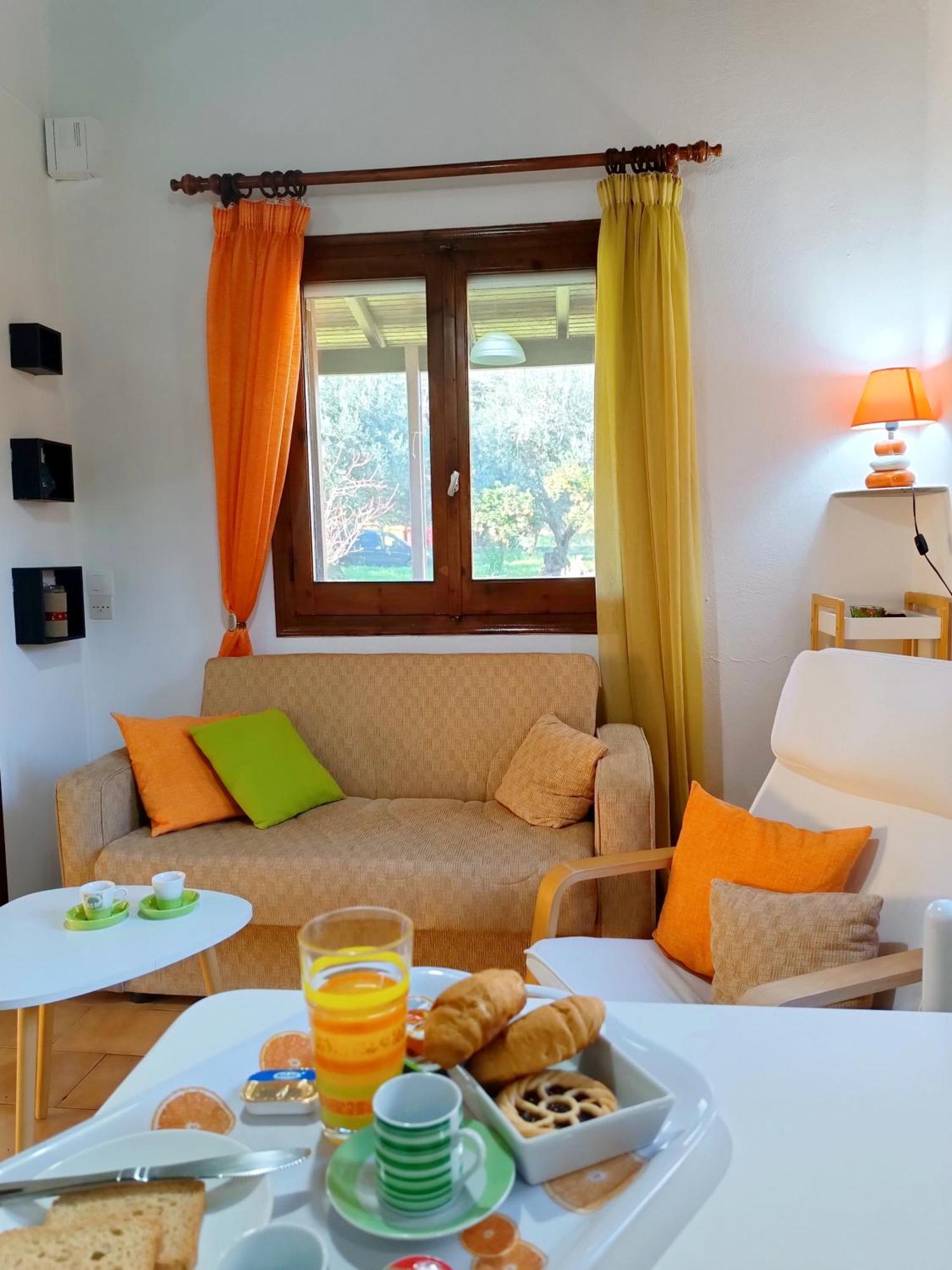 Elia House Villa Peritheia Bagian luar foto